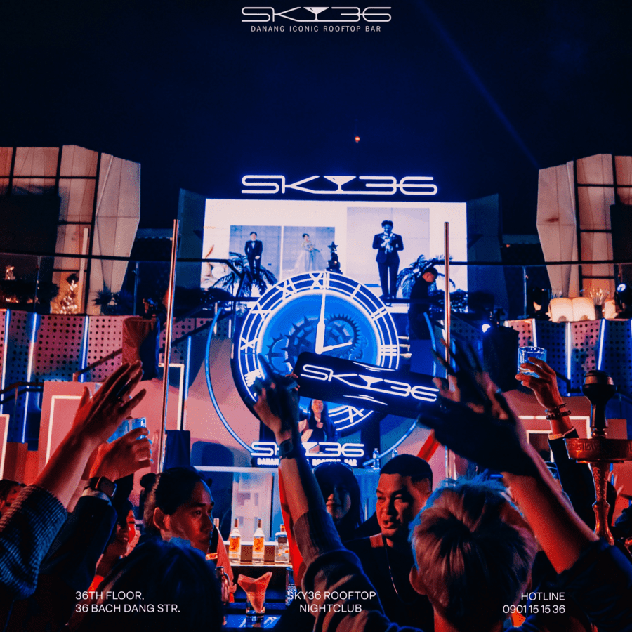 sky bar danang